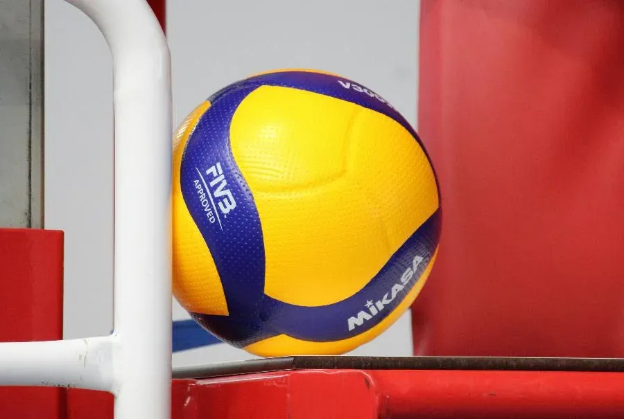 Партия без продолжения. Волейбольный «Зенит» уступил в четырёх партиях казанским одноклубникам | ФОТО Francesco Solomita on Unsplash
