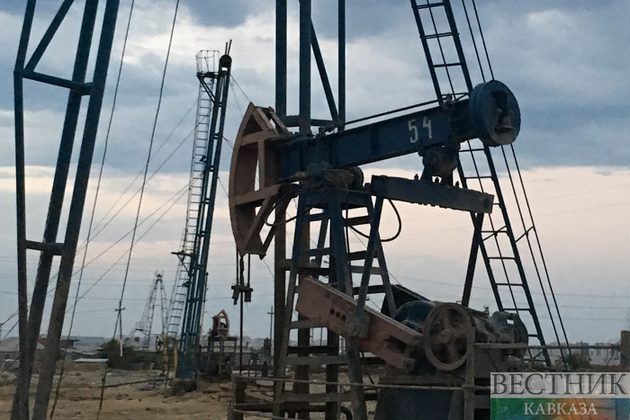 Мощности ОПЕК+ упали на 3,7 млн баррелей в сутки