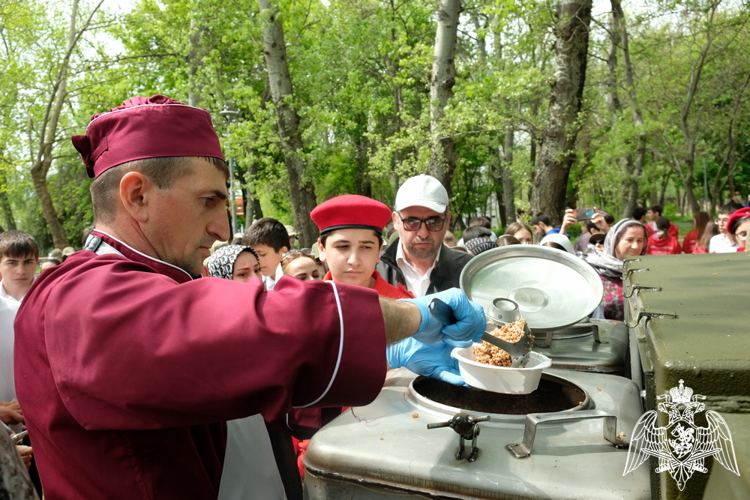 В Дагестане росгвардейцы приняли участие в акции «Вахта памяти»