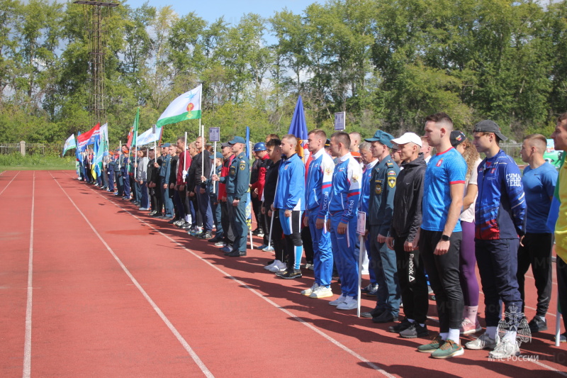 В Каменске-Уральском стартовал Чемпионат Свердловской области по пожарно-спасательному спорту