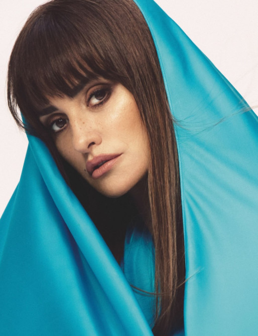 Прекрасная Пенелопа Крус для юбилейного выпуска испанского Elle