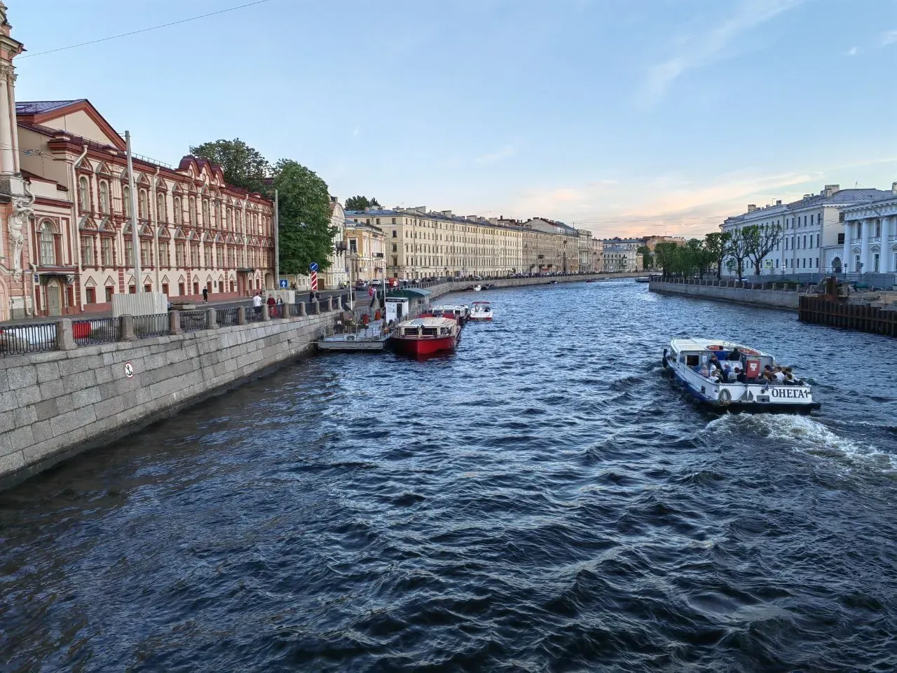 Санкт-Петербург с апреля получил 700 млн рублей от курортного сбора. Фото. © 