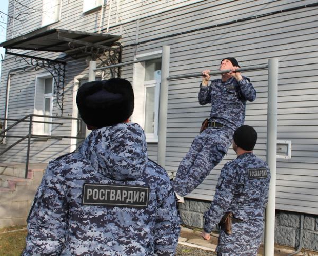 Личный состав вневедомственной охраны Управления Росгвардии по Оренбургской области успешно прошел итоговую проверку за летний период обучения