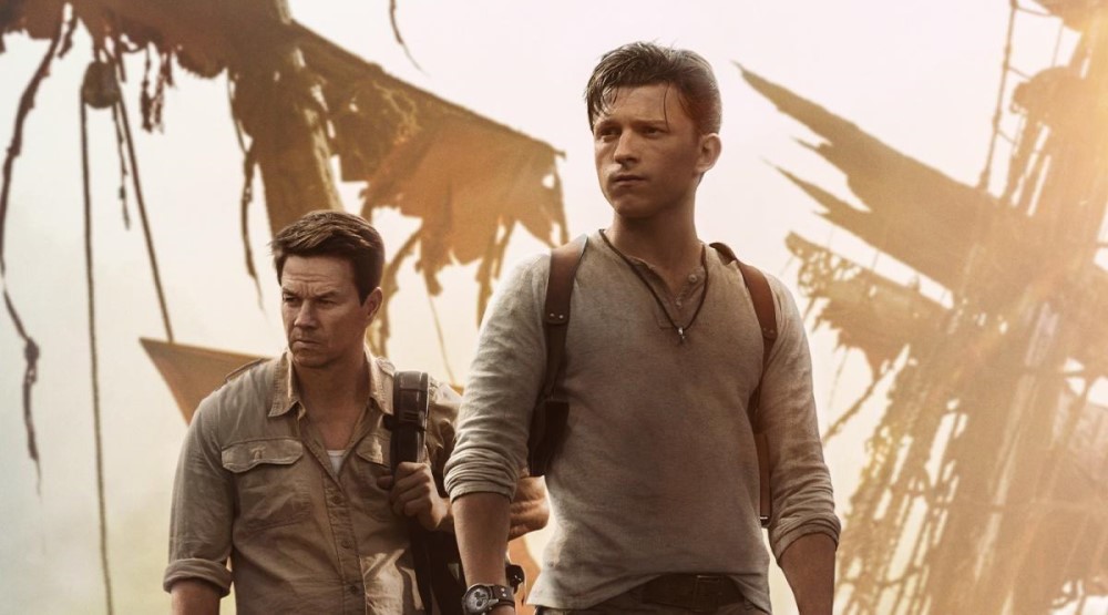 Постер фильма «Анчартед: На картах не значится» (2022)