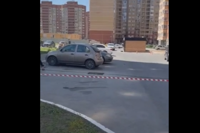 Конфликт из-за строительной площадки во дворе дома №4 по ул. Поляничко в Оренбурге идёт уже почти месяц.