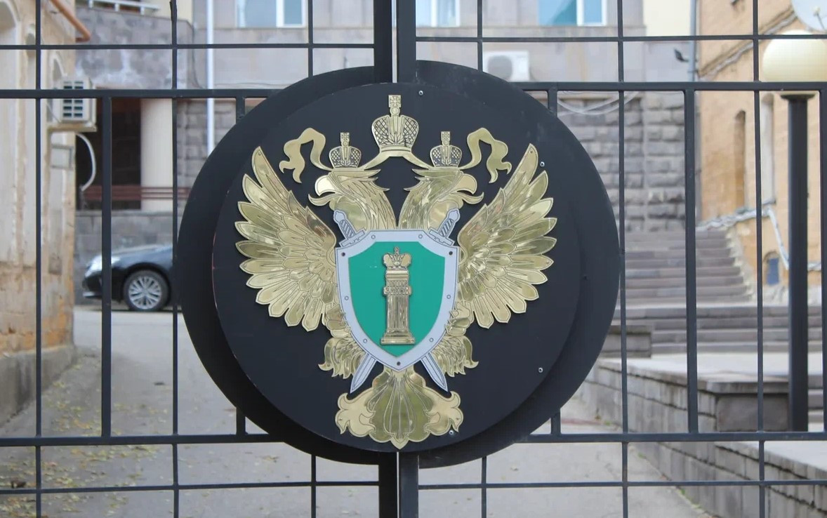 Экс-чиновнице Фонда ОМС Ставрополья грозит до 12 лет лишения свободы