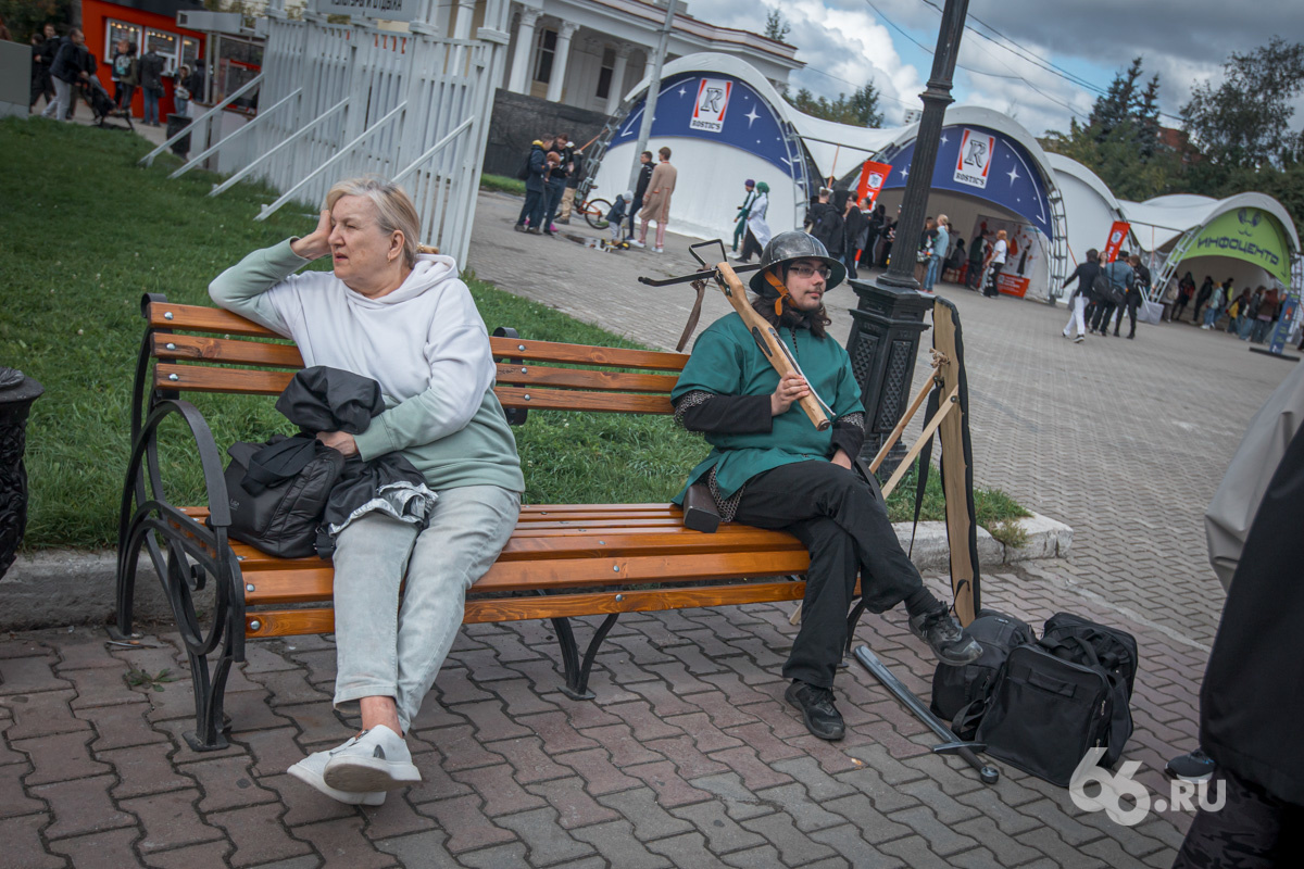 Десятки тысяч героев фильмов и игр собрались в парке Маяковского. Большой фоторепортаж с «Гиккона»