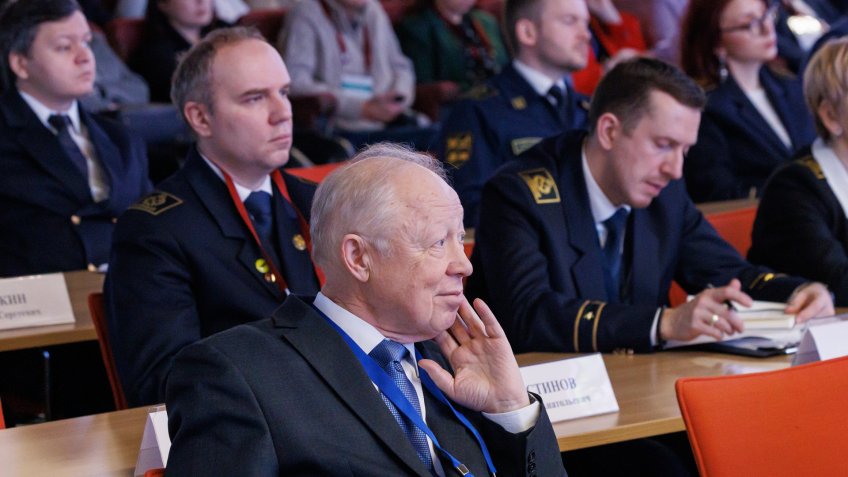 Сессия о преемственности