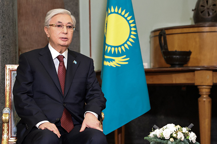 По словам Токаева, новый документ «закладывает долгосрочные основы дальнейшего прогрессивного развития Казахстана»