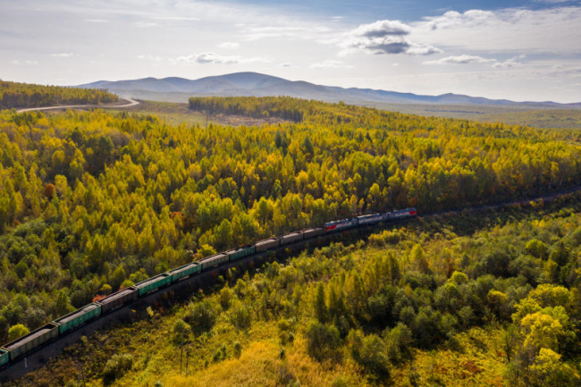 Неделя перемен: от минимального оборота вагонов до стоячих кресел в самолетах