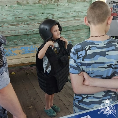 Мероприятия всероссийского проекта «Каникулы с Росгвардией» продолжаются в Воронежской области