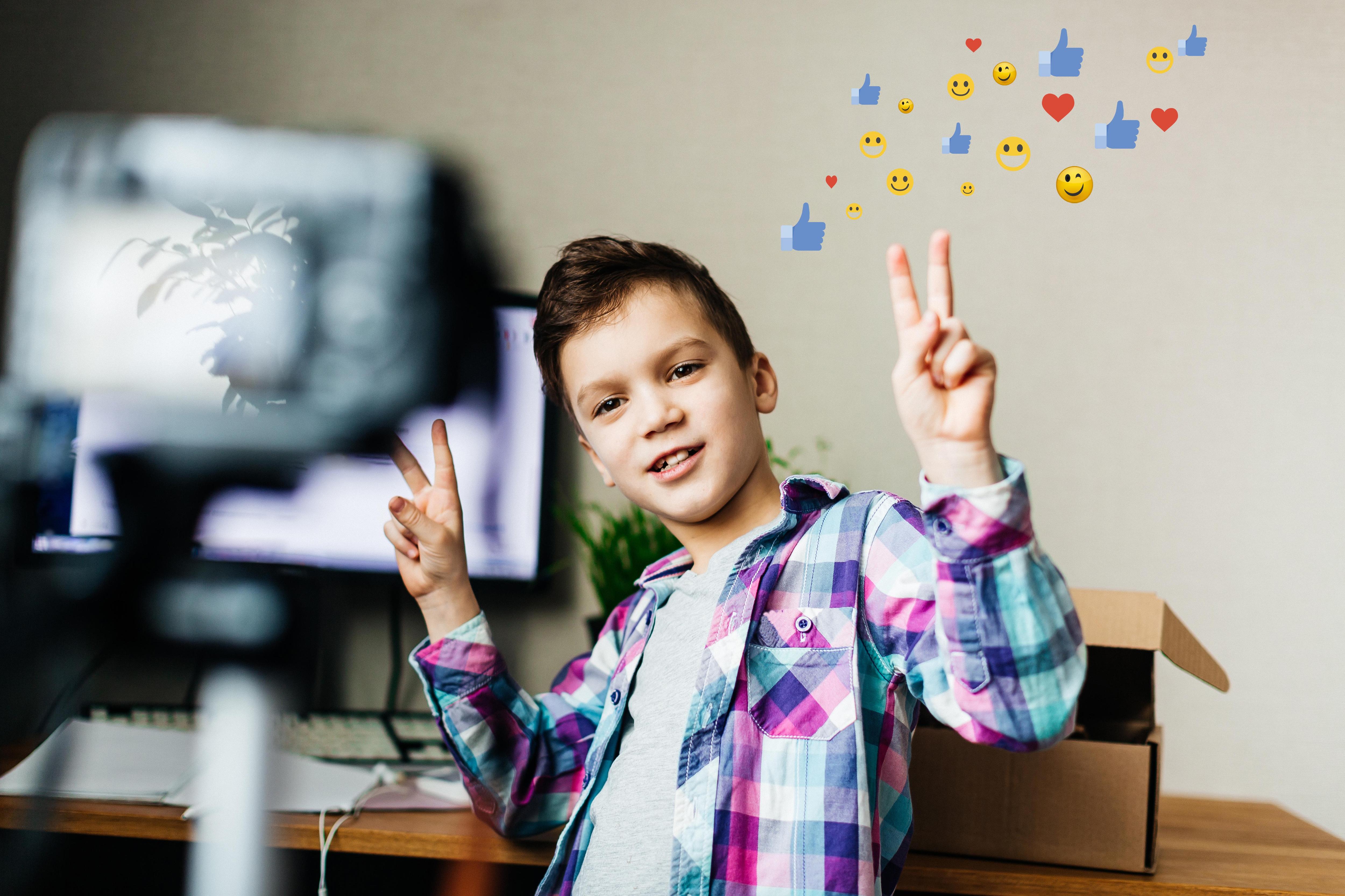 Как можно стать блоггером. Как стать блоггером. Как ребенку стать блогером. Как ребенку стать блогером. Как стать блогером на ютуб.