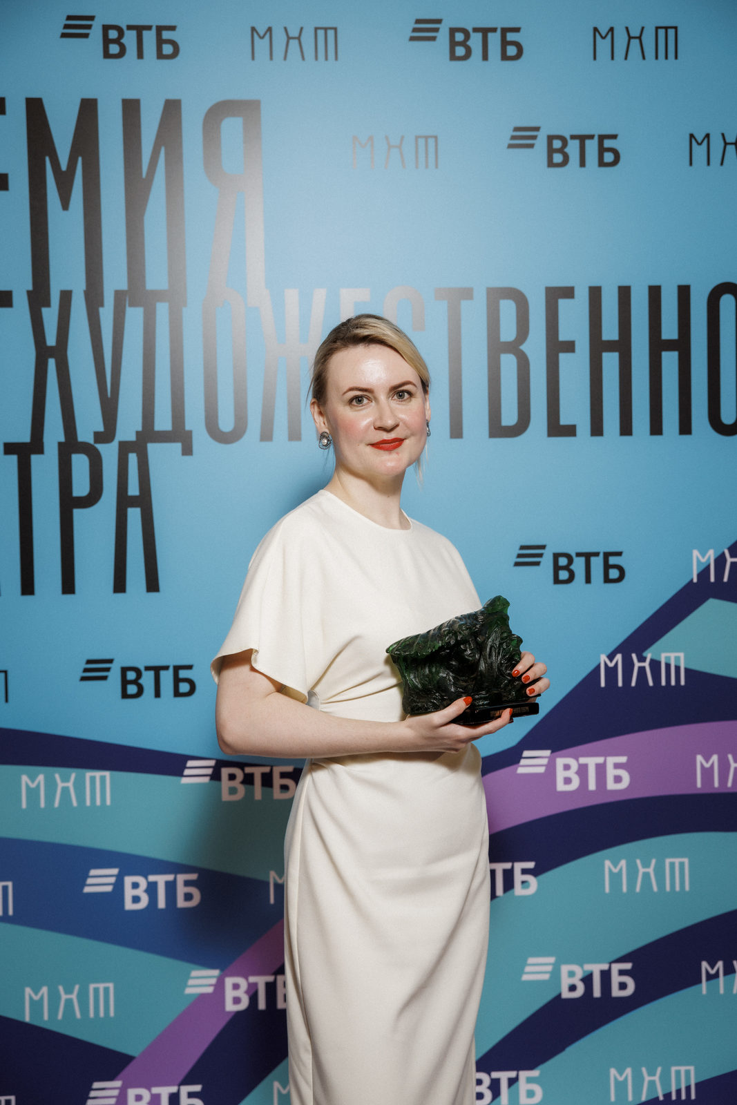 Время новых: Ирина Апексимова, Александр Петров и Константин Хабенский