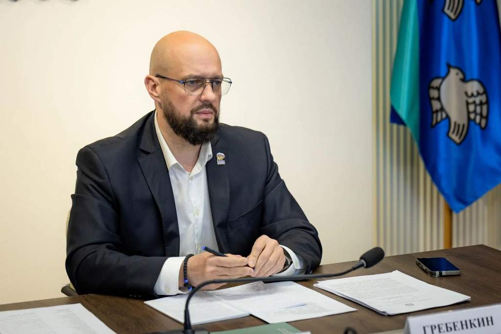 Мэр Курска Маслов раскритиковал подчиненных за 