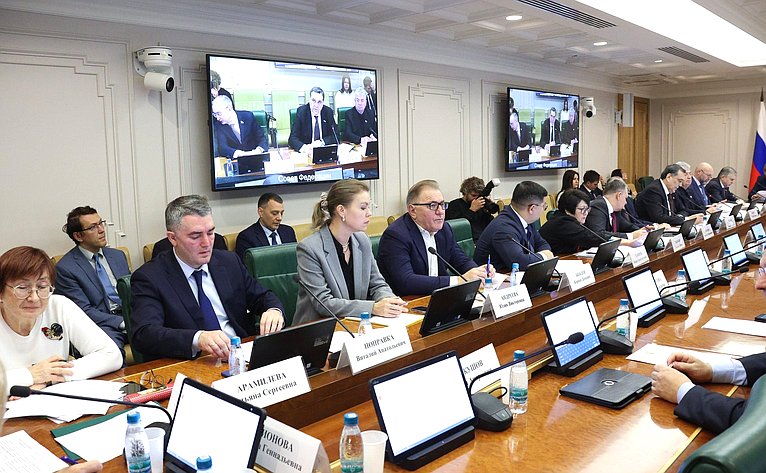 Заседание Комитета Совета Федерации по аграрно-продовольственной политике и природопользованию