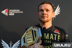 Петр Ян вызвал на бой чемпиона UFC после победы над Фигейреду в Макао