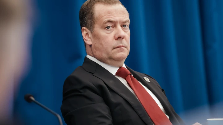 Медведев после удара ЦАХАЛ по Сирии задался вопросом, кто настоящий террорист
