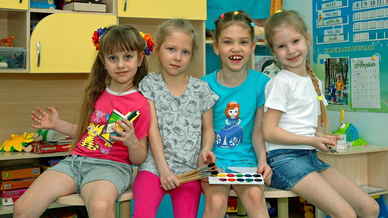 Девочки в садике