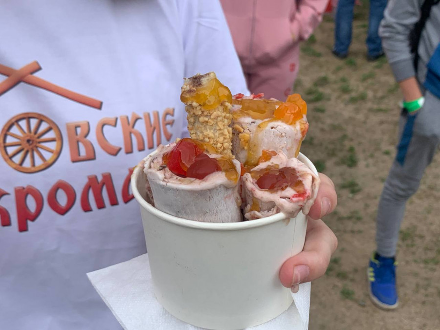 Гастрономический фестиваль. Шашлыки на природе. Фестий. Жарим лето аст. Жарит лето.