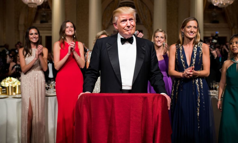 «У Путина есть убойный компромат на Трампа»: Эпштейн передал России информацию о связях Дональда с несовершеннолетними 