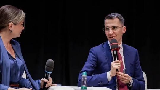 Сессию открыл замминистра науки и высшего образования Андрей Омельчук