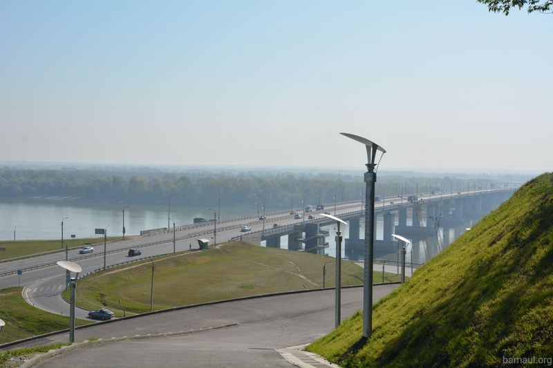 Новый мост через Обь в Барнауле.