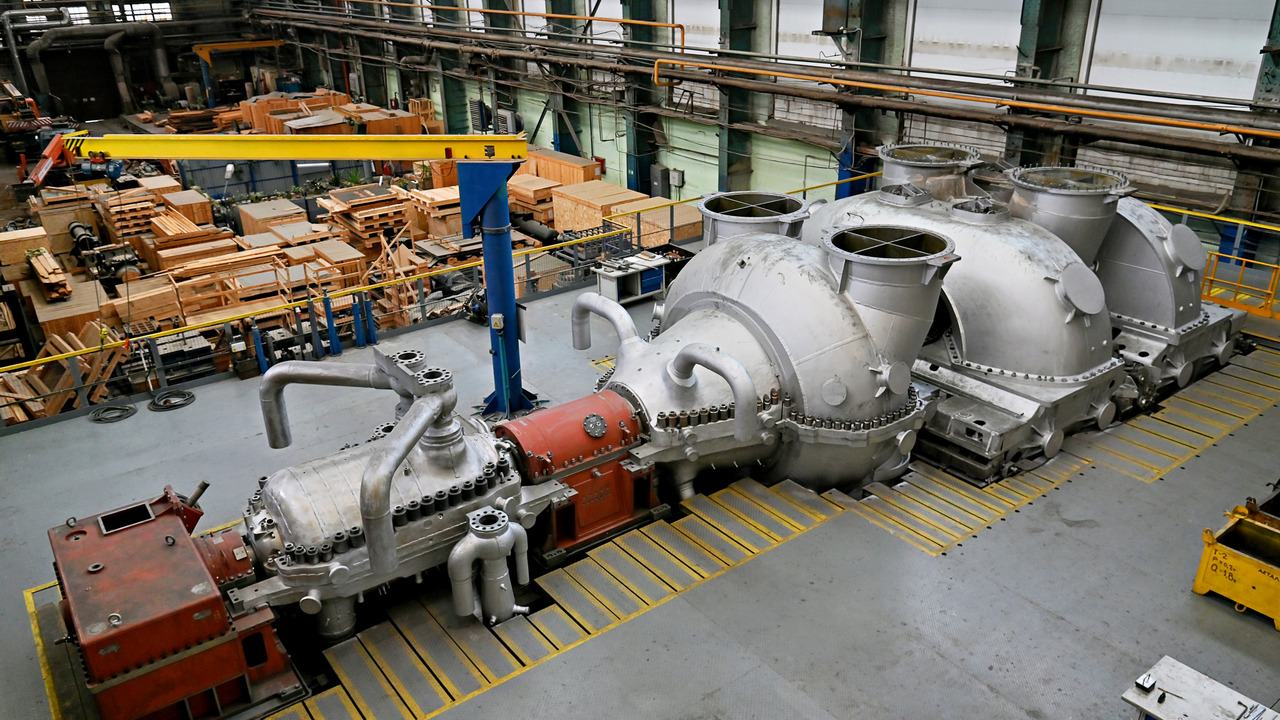 Steam turbines working фото 21