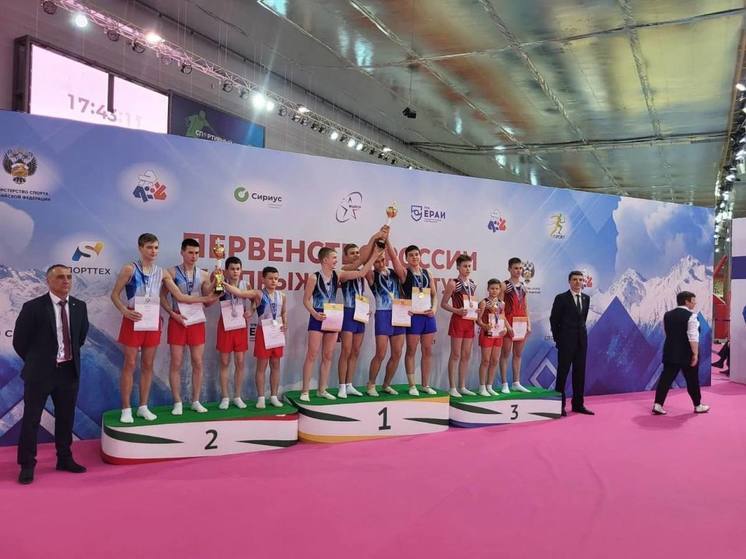 Кубанцы привезли 8 медалей с первенства России по батутному спорту
