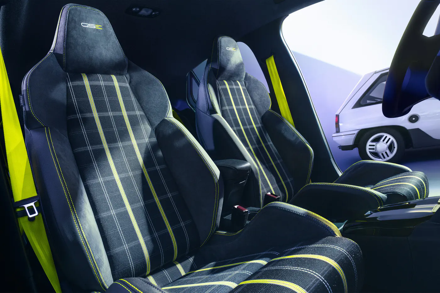 Самый динамичный Opel: первые подробности о Corsa GSE