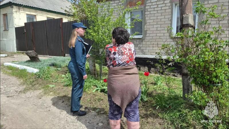 Луганчанам напомнили о требованиях безопасности во время особого противопожарного режима