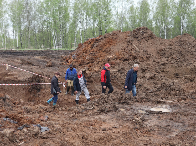 В Заволжском районе ликвидируют подземное мазутное хранилище рядом с Волгой