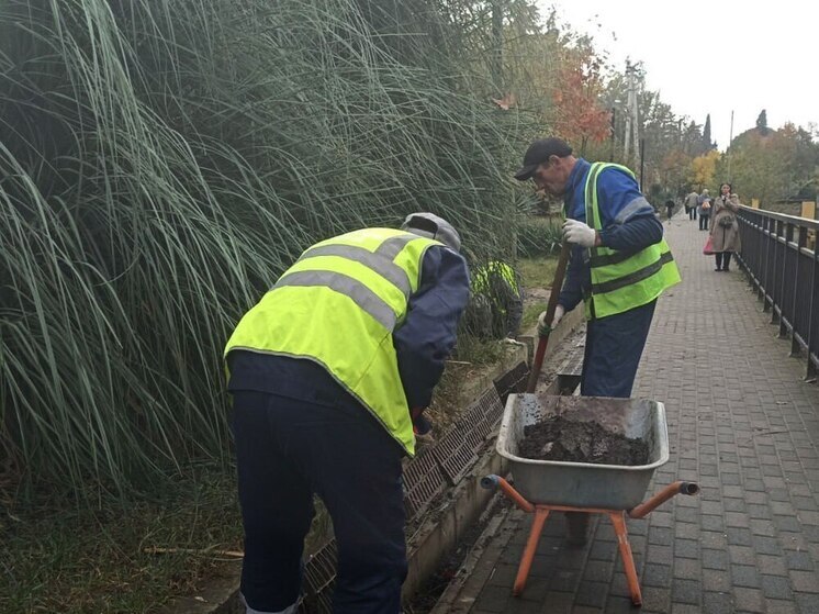 В Лазаревском районе Сочи провели большую работу по благоустройству территорий