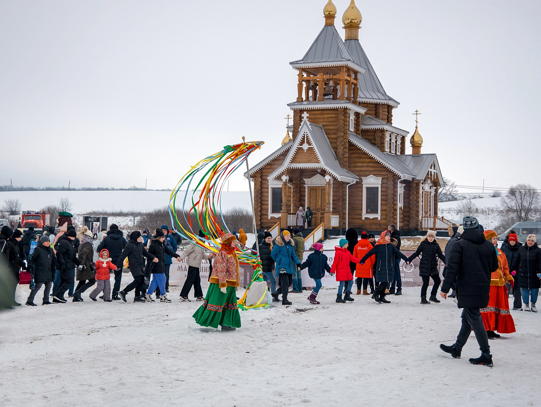 Праздник Масленицы в лесопарке Рязань