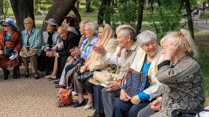 Как отучить себя осуждать других людей и почему при этом вам станет легче