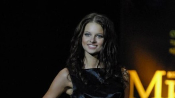 Губернатор Федорищев рассказал, как «Мисс Тула» будет менять связи Самары с Москвой