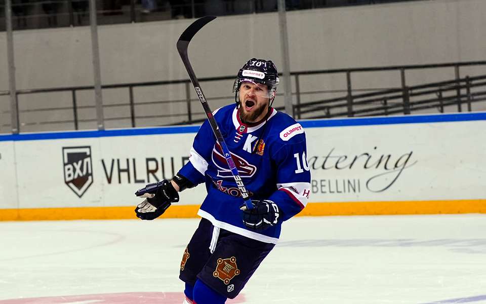 Воронежский форвард Алексей Князев забросил двухсотую шайбу в ВХЛ