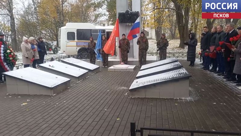 К годовщине освобождения от немецко-фашистских захватчиков в Усвятах открылась выставка военных артефактов