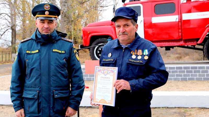 Вечное дежурство: в ЕАО открыли памятник пожарному автомобилю
