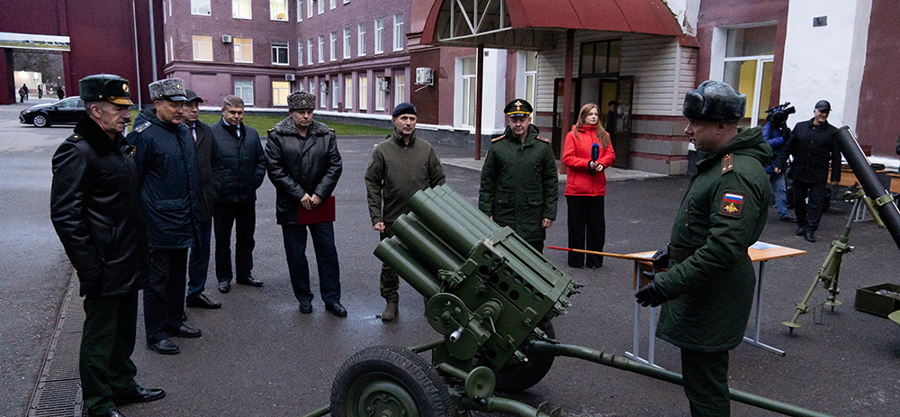 В Пензе представители Росгвардии приняли участие в праздновании Дня ракетных войск и артиллерии