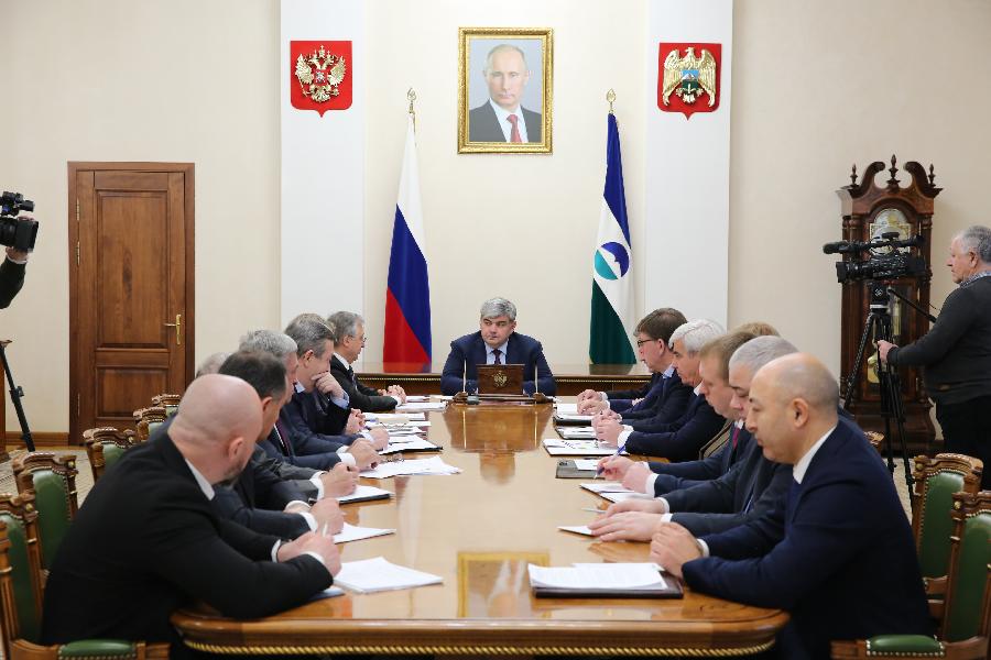 Казбек Коков провел муниципальный час