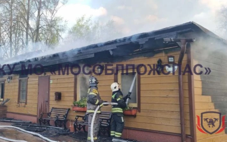 В Подмосковье загорелась церковь, открытое горение ликвидировали