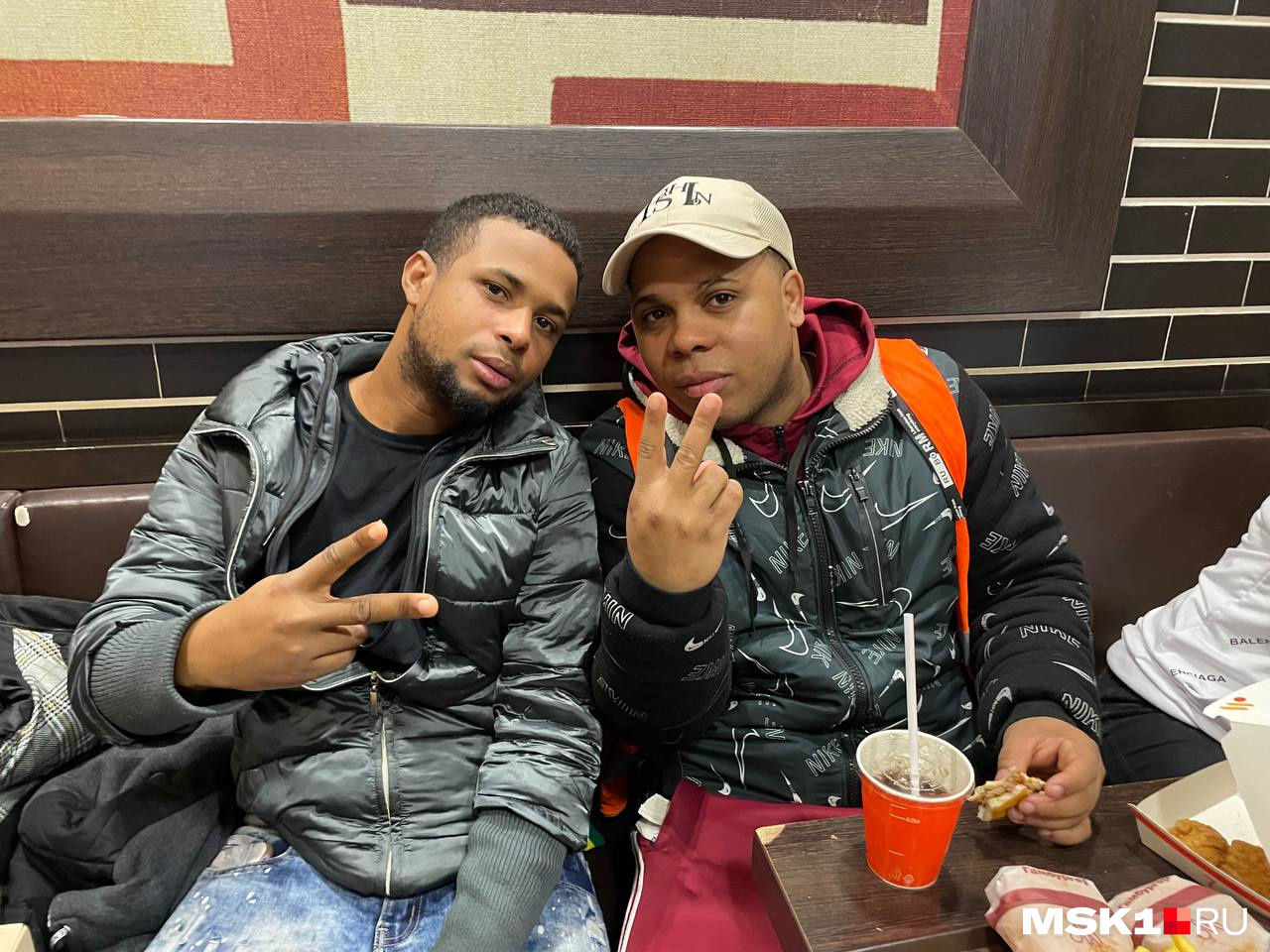 маршрут самолета на кубу. маршрут самолета москва гавана. куба на карте с курортами. маршрут авиаперелета москва куба. карта полета москва куба.