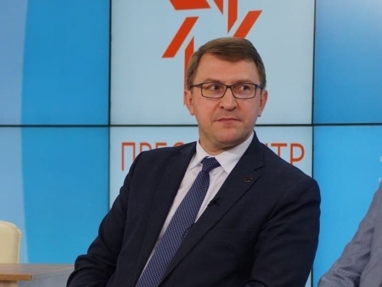 Кротт иван иванович. Иван кротт ректор омгпу. Волох тамара омгпу. Ректор омгпу. Министр образования омск.