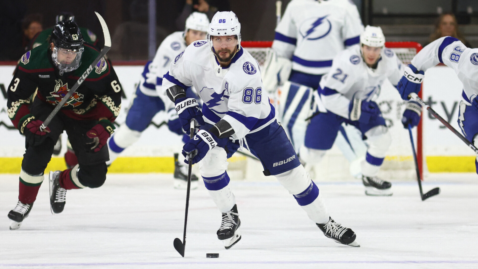 Нхл бомбардир игры. Лучшие бомбардиры. Лучшие бомбардиры кхл в истории. Нхл турнир бомбардиров. Нхл бомбардиры 2021-2022.