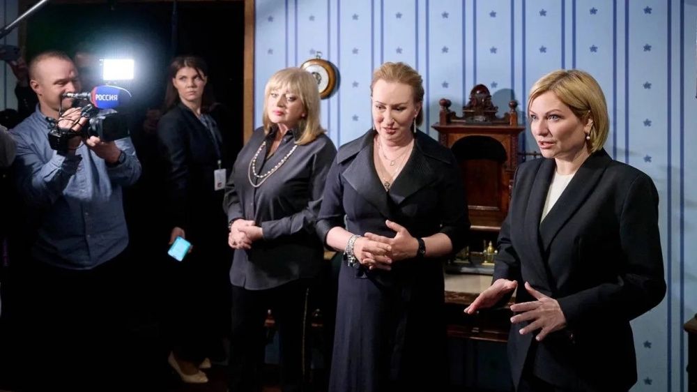 Ольга Любимова побывала на выставке Шагала в Пушкинском музее 