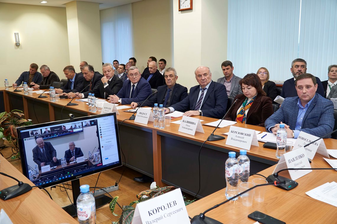Торгово-Промышленная палата Ростовской области. ТПП Новочеркасск. Гражданская промышленность. Председатель совета директоров АРС групп.
