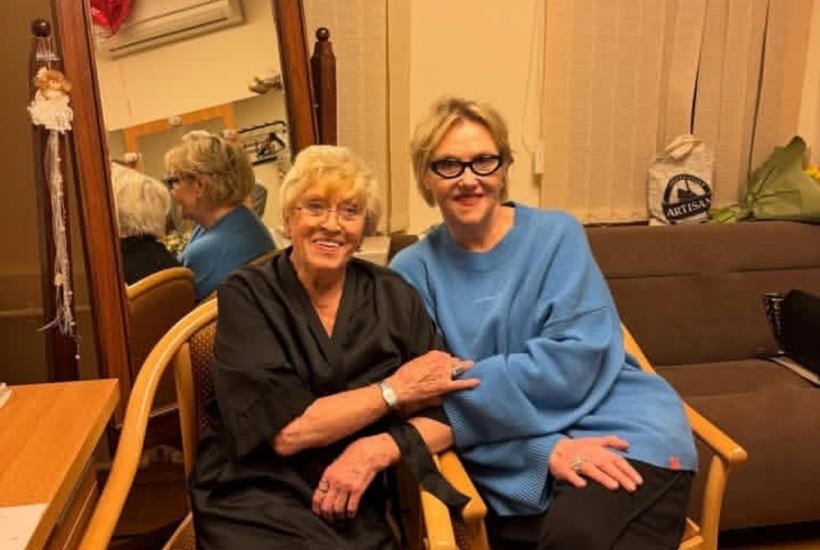 Актриса Алиса Фрейндлих и актриса Ирина Розанова