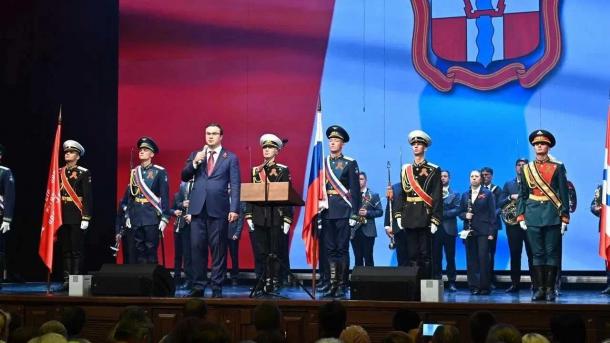 С 81-й годовщиной Победы омских ветеранов поздравили губернатор и митрополит