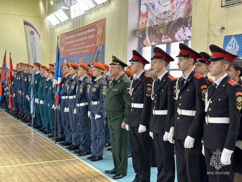 Крымские кадеты пожарно-спасательного профиля в лидерах на VIII Открытом Фестивале кадетских классов и школ имени Героя России Евгения Чернышева