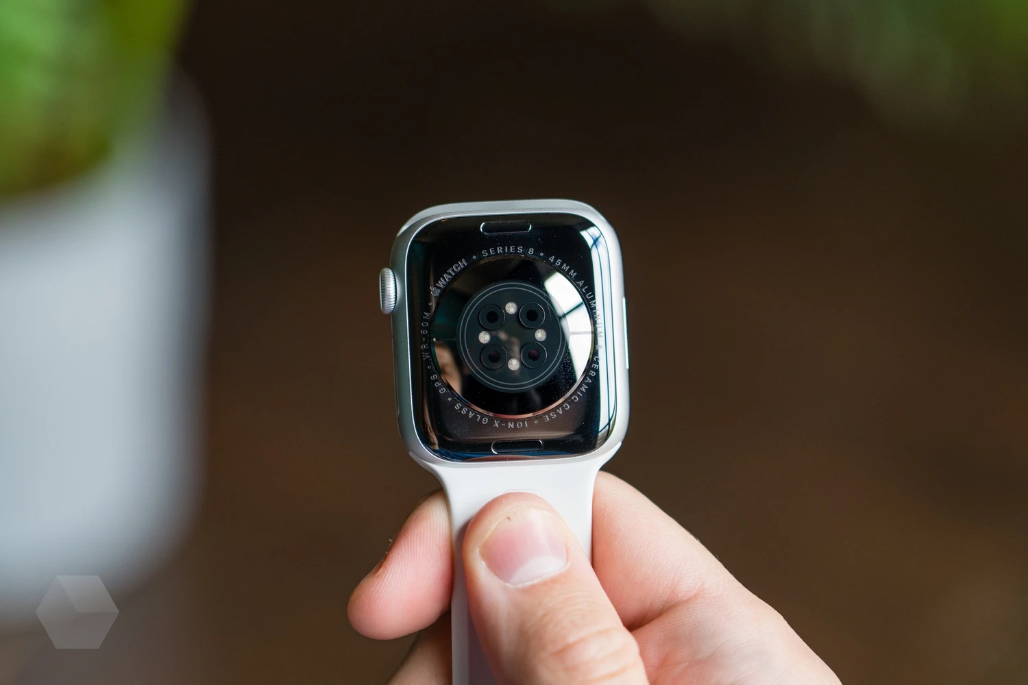 Разница между apple watch se и 9. Эпл вотч s8. Эпл вотч Сериес 8. Эпл вотч 8 комплектация. Apple watch Series 2.